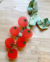 Load image into Gallery viewer, Tomato Pop-Up Ruler Handle