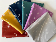 Load image into Gallery viewer, Wink Organic Cotton Fat Quarter Bundle