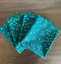 Load image into Gallery viewer, Dandelions Fat Quarter Organic Quilter's Weight Cotton