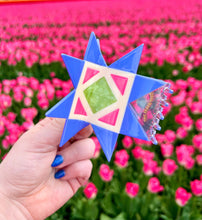 Load image into Gallery viewer, Quilt Square Hair Claw
