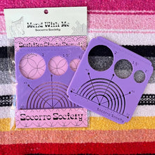 Load image into Gallery viewer, Sashiko Circle Stencil

