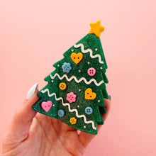 Load image into Gallery viewer, Crafty Christmas Tree Claw Clip
