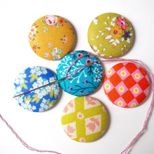 Load image into Gallery viewer, Miscellaneous Needle Minders
