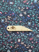 Load image into Gallery viewer, Wood Sewing Tool
