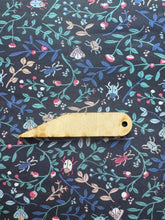 Load image into Gallery viewer, Wood Sewing Tool
