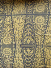 Load image into Gallery viewer, Dresdon Lace by Anna Maria Horner 1/2 Yard
