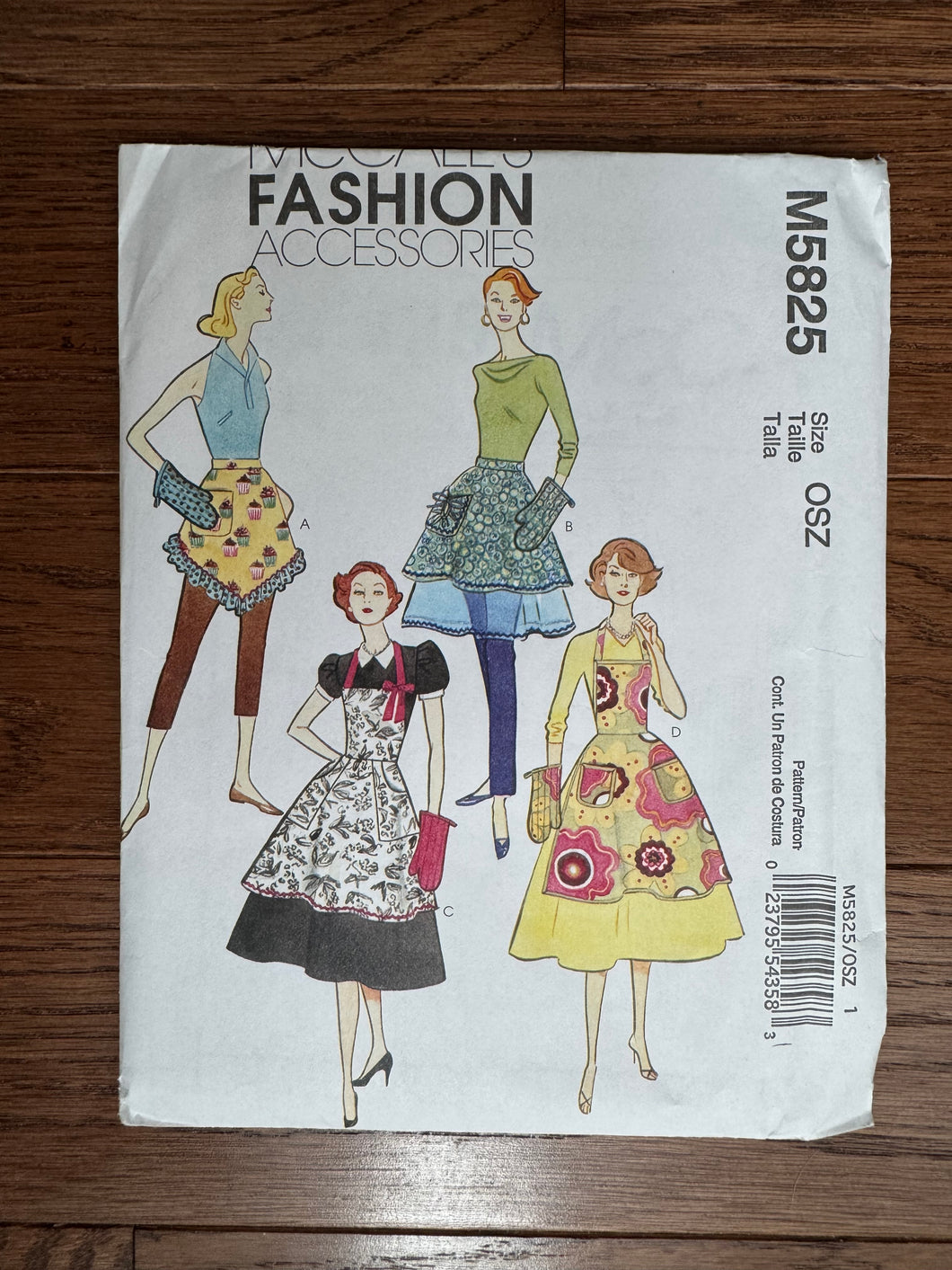 McCall's Fashion Accessories M5825 One Size Sewing Pattern