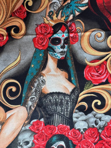 Las Elegantes by Alexander Henry 25x18 inches