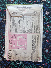 Load image into Gallery viewer, Simplicity 9050 Sewing Pattern
