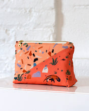 Load image into Gallery viewer, Resilient Creatures Organic Cotton Fat Quarters
