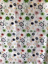 Load image into Gallery viewer, White Petite Floral Pattern Cotton 1 Yard
