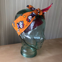 Load image into Gallery viewer, Kitty Garden Wrap Headband
