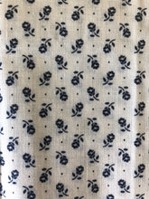 Load image into Gallery viewer, Blue Floral 1/4 Yard Fabric
