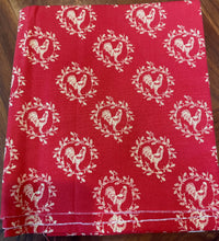 Load image into Gallery viewer, Rooster 1 Yard Quilting Cotton

