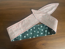 Load image into Gallery viewer, Green and Red Wrap Headband
