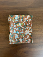 Load image into Gallery viewer, Flying High Fat Quarter Organic Quilter&#39;s Weight Cotton
