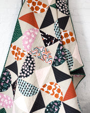 Load image into Gallery viewer, Easy Weekend Fat Quarter Bundle
